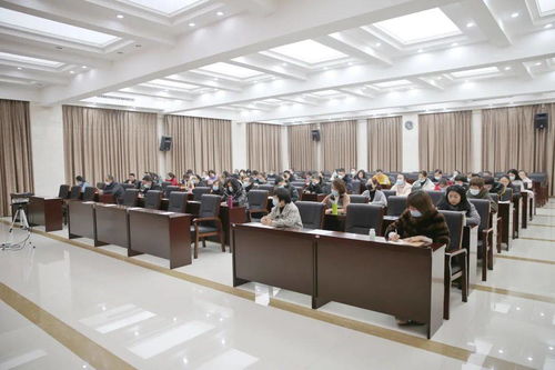 包頭市總工會(huì)舉辦全市基層工會(huì)組織廠務(wù)公開(kāi) 民主管理業(yè)務(wù)骨干培訓(xùn)班